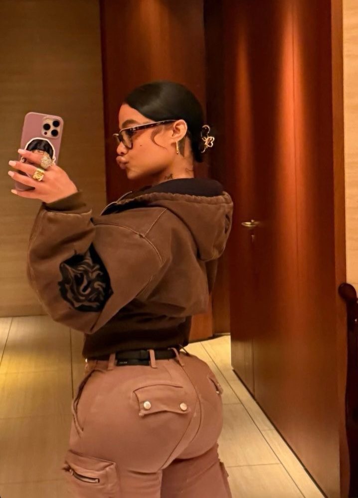 INDlALOVE's tweet image. Stacked