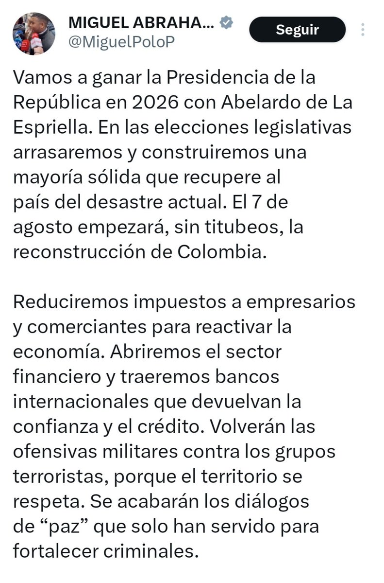 sandra_chindoy's tweet image. 🔴Vean la bajeza con la que el Uribismo hace campaña. @MiguelPoloP promete que con el tigre fascista en la presidencia ACABARÁN CON LOS DIÁLOGOS DE PAZ, ACABARÁN FECODE Y PERMITIRÁN EL PORTE LIBRE DE ARMAS. Que ofrecen? Ofrecen guerra, persecución y dictadura. BARBARIE TOTAL. 👇🏽