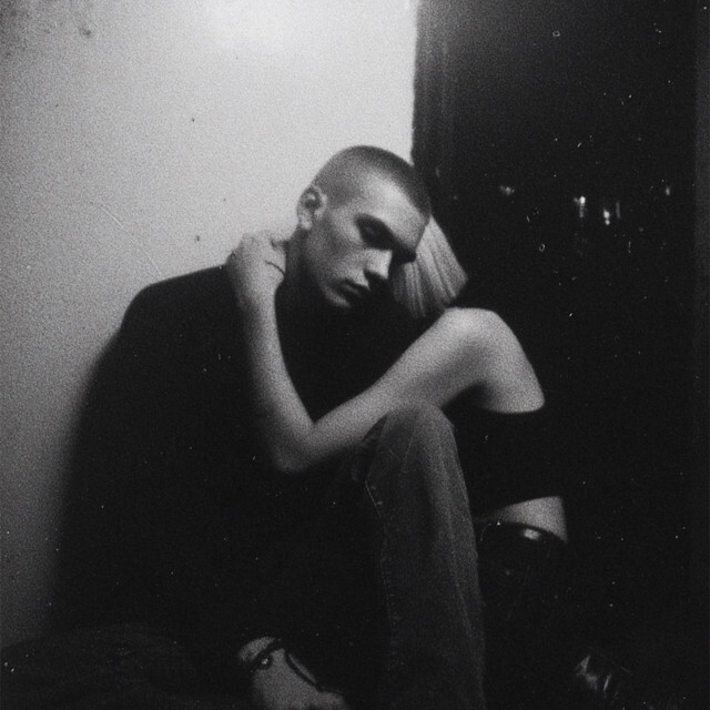 AudioBloggers's tweet image. What we are listening to &quot;MissU&quot; by #Cinnamon Chasers ift.tt/Myu7frt #mixtape #musicbloggersnetwork #musicyoumusthear #musicbloggers