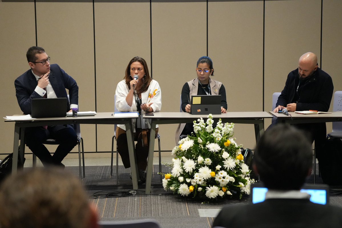 navendanog's tweet image. En el encuentro“Datos y voces que conectan la región” organizado por @SomosRegionMBC, participo en el panel “Hechos metropolitanos: Abordaje efectivo de problemáticas y oportunidades compartidas”, donde hablo de cómo desde el @AcueductoBogota fortalecemos la gestión del agua en…