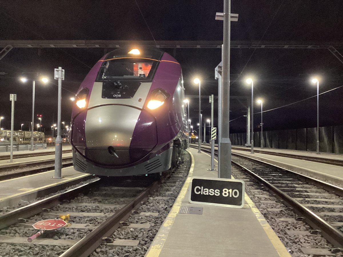 13milepost's tweet image. Visitors  #Trackteam 🚧🦺 #CaptainBiMode     #Aurora   #Cricklewood   #AmberSpottiswood   🦉