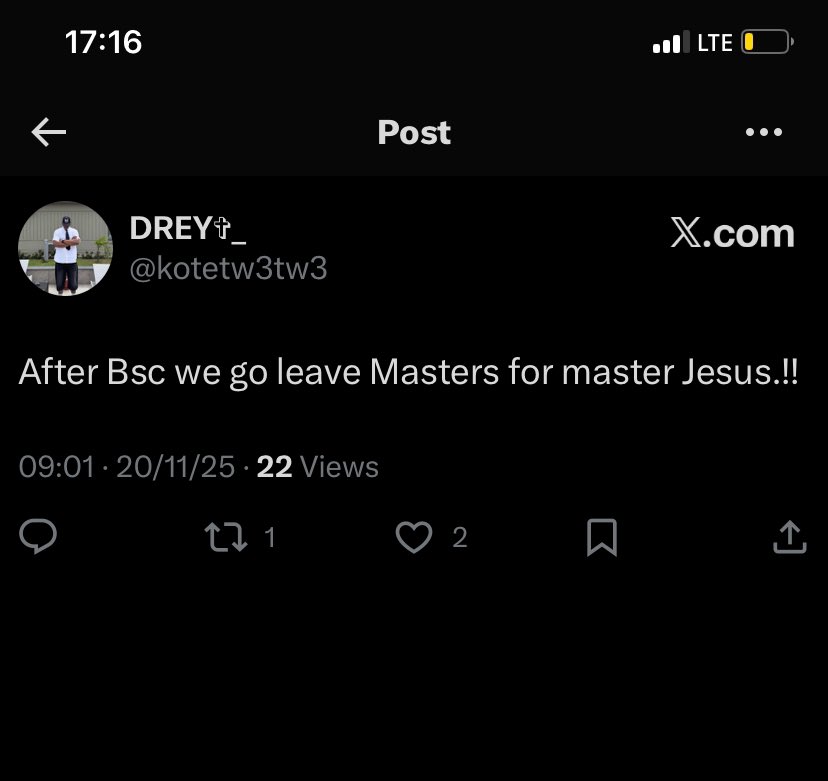 Sia, the guy steal ma tweet <a href="/KobbyKanah/">𝐄𝐥𝐤𝐚𝐧𝐚𝐡 𝐁𝐘𝐊</a>