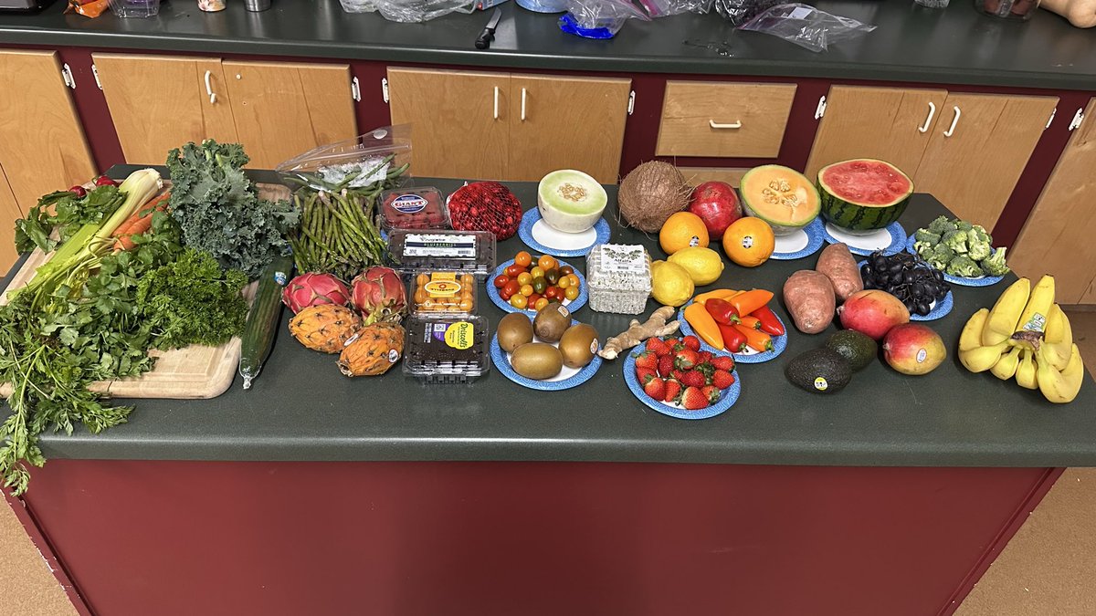 ssbenevenute's tweet photo. Finalizing our vegetable module in Intro to Horticulture!
Students tasted, identified, and classified different fruits/vegetables and designed resilient Zone 3 garden plans.
Such a great way to blend science with real world planning! https://t.co/JBAFjzeNaQ