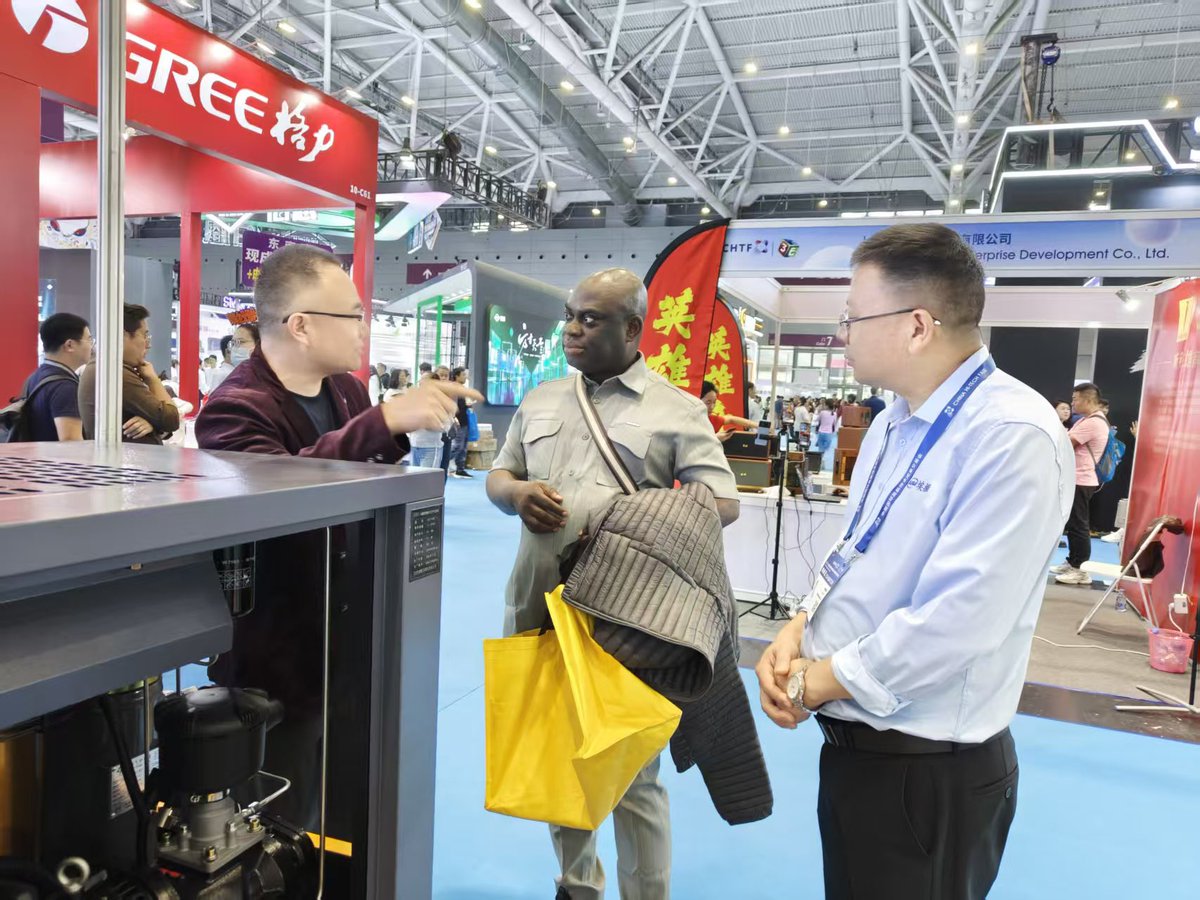 Song790710's tweet image. good good work
day day up🤣
#compressedairfilter#filtercartridge🙌