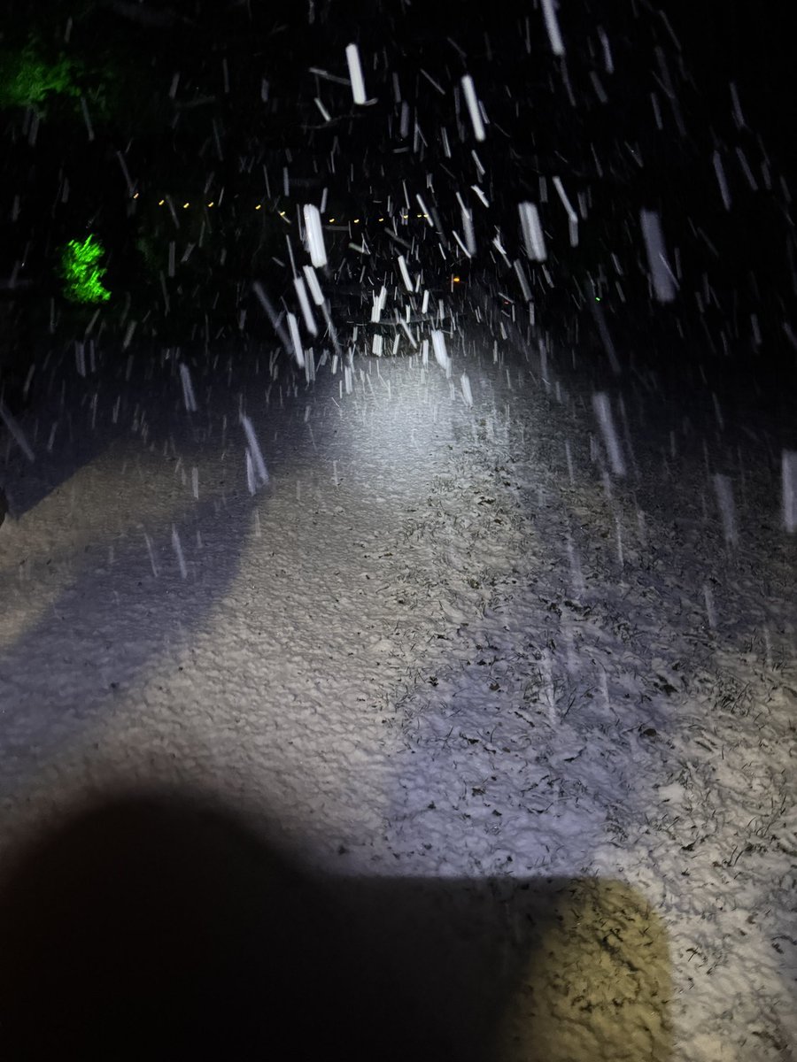 Fishing in the ❄️ ⛄️…… yep mental