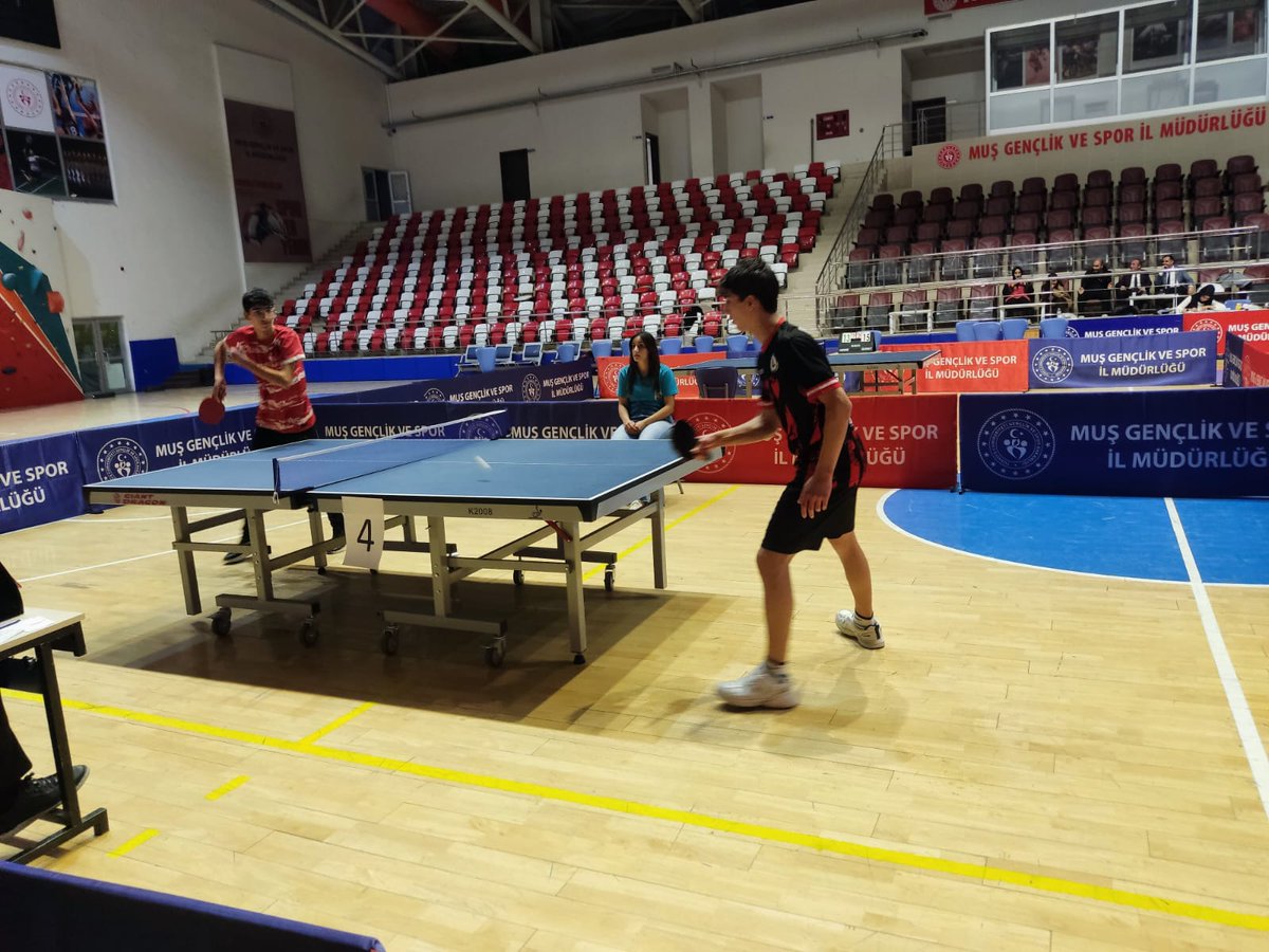 Okulumuz masatenisi Takımımız İl Birincisi Oldu. Öğretmen ve öğrencilerimize teşekkür eder, başarılarının devamını dileriz. <a href="/TCMusValiligi/">T.C. Muş Valiliği</a> <a href="/MusMilliEgitim1/">Muş İl Millî Eğitim Müdürlüğü</a> <a href="/ERHANSUBASI49/">ERHAN SUBAŞI</a>