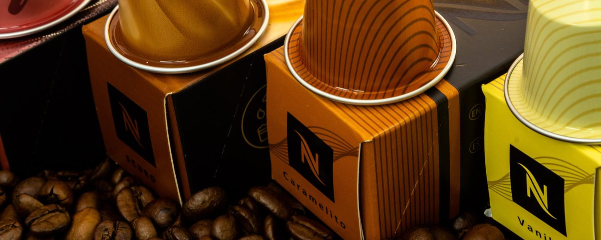 Nestlé Aktie: Wachstum zieht an, Kurs noch im Keller – kaufen oder nicht?

Im 3. Quartal legte der Umsatz von Nestlé wieder um mehr als 4 % zu. 

Besonders erfreulich: Trotz Preiserhöhungen konnte der Konzern dabei auch noch das Verkaufsvolumen steigern. 

Allerdings wird das