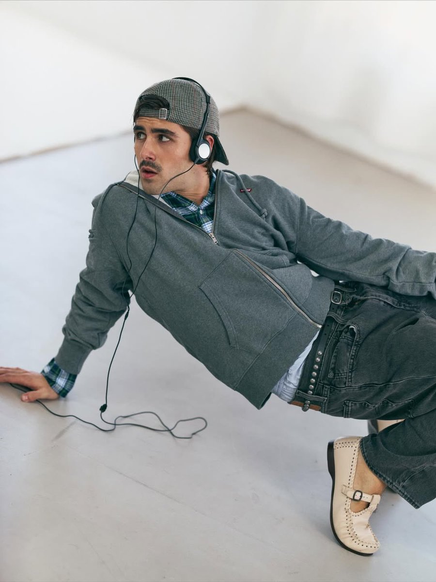 📲 | Martin para <a href="/acero_magazine/">ACERO MAGAZINE</a> 🩶

🔗: instagram.com/p/DRSVY3bDNG-/…