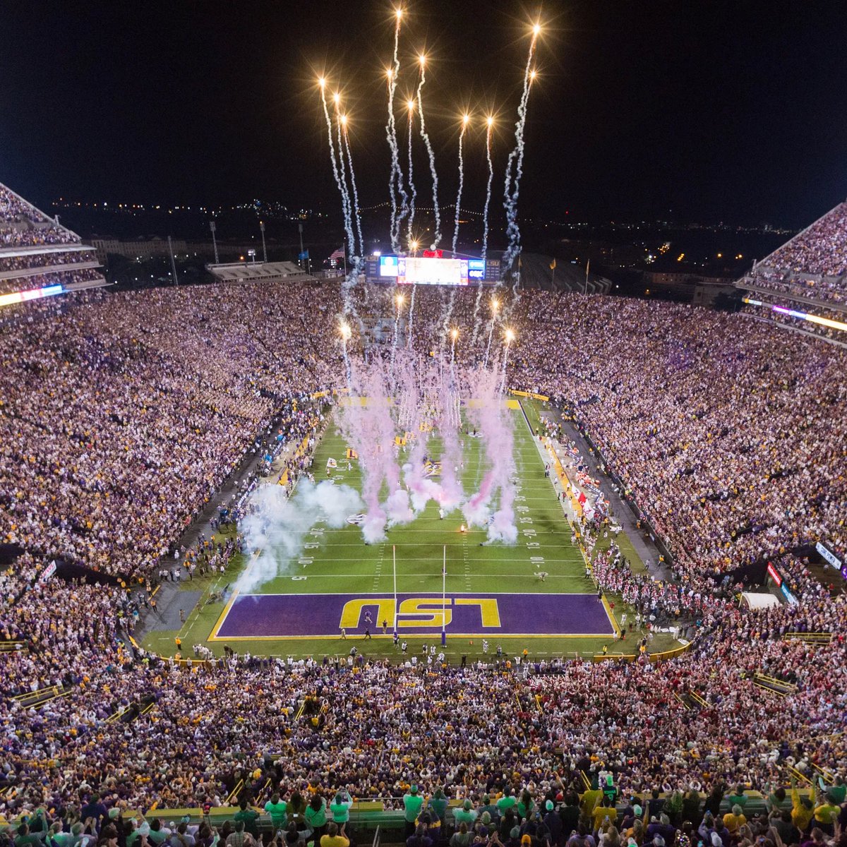 &lt;—- The Home Of D1 Recruiting ‼️

C/o 27, 28 &amp; 29! If You Are Interested In Being Recruited By LSU  ( <a href="/LSUfootball/">LSU Football</a> ) COMMENT film, RETWEET &amp; DM us. We Are Sending Over Playmakers For Eval.

LETS DISCUSS RECRUITING
<a href="/_kbolden/">Kelvin Bolden</a> <a href="/CarlSt_Cyr/">Carl St. Cyr</a> 

T H E 
H ⭕️ M E🏭