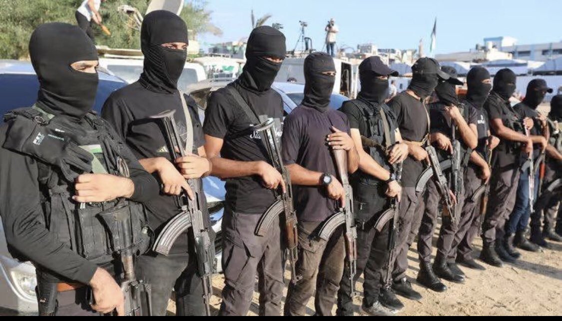 Sans_Concession's tweet image. Peut-être une très bonne 
nouvelle !!
Vous vous souvenez des 200 terroristes du Hamas qui étaient piégés sous les tunnels à Rafah ?
Et bien d’après des sources fiables
Certains terroristes ont été éliminés par Tsahal ,
et le reste n’ont établi aucun contact 
Affaire à suivre ,,