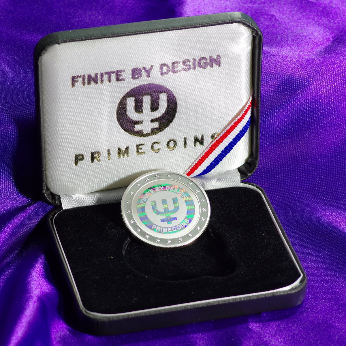 FiniteByDesign's tweet image. ✨ #ThrowbackThursday to one of the coolest crypto collectibles ever minted! ✨

Remember the Primecoin Fine Silver Coin? This 1 oz .999 fine silver beauty wasn’t just a collectible—it was a fusion of math, metal, and blockchain magic. Only a tiny batch was ever made, each…
