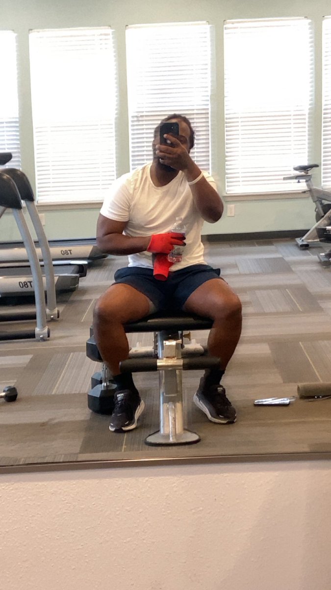 stillcanon's tweet image. One thang fasho, that program everyday 💰🌎🎥📸