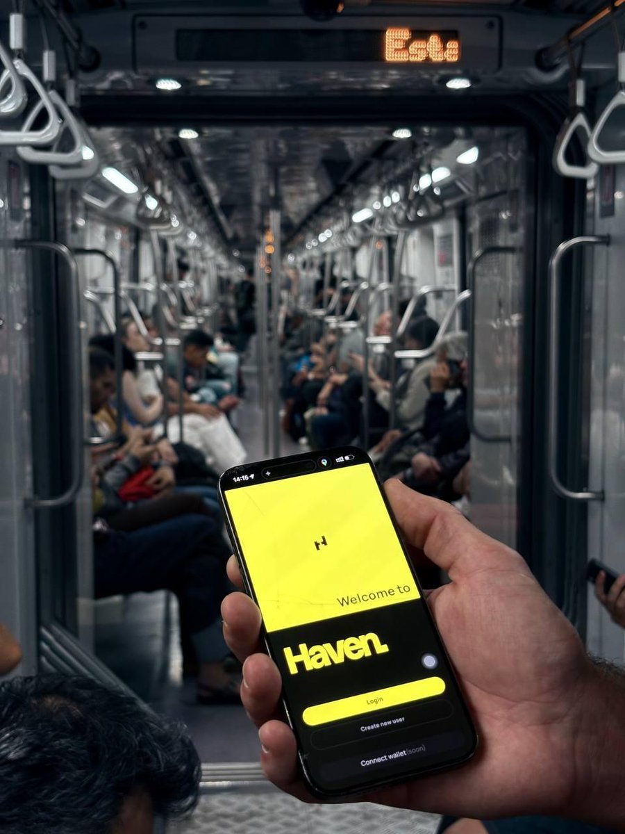 fuel_network's tweet image. Public transport. Private crypto.

No matter where you’re headin’, @Haven_Hn_  makes sure what’s yours stays yours.