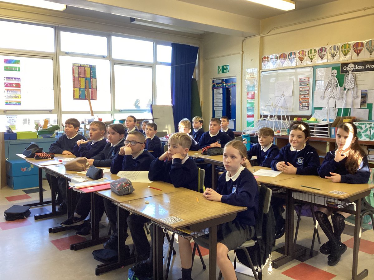 HolyChildPSBel's tweet image. P6C had a Q&amp;amp;A with a Sustainability Manager and Builder from @McAleerRushe to find out about the new development at Weavers Cross. They were so delighted with the children’s questions that they shared them with the other 19 schools taking part.
#SharingCaringLearning @SentinusNI