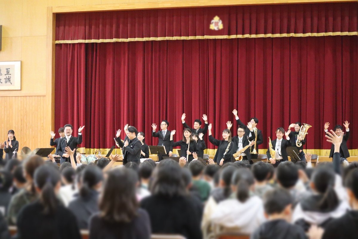 昨日は文化庁学校巡回公演でブリッツフィルと米子市の小学校にお邪魔いたしました。
トークセッションでは、皆さんの夢をたくさん聴かせていただき、胸が熱くなりました。
皆さん、またお会いしましょう！