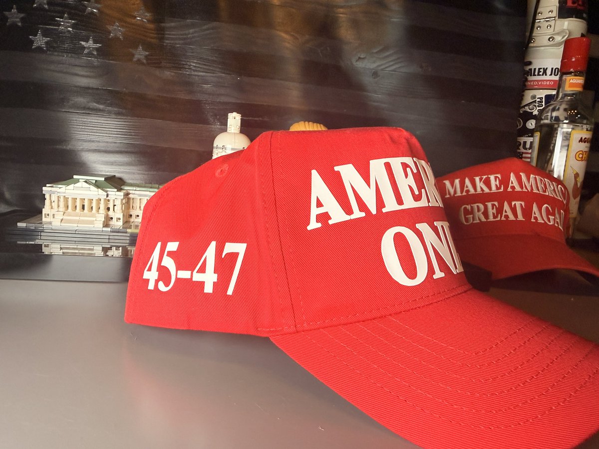 Enrique Tarrio tweet media