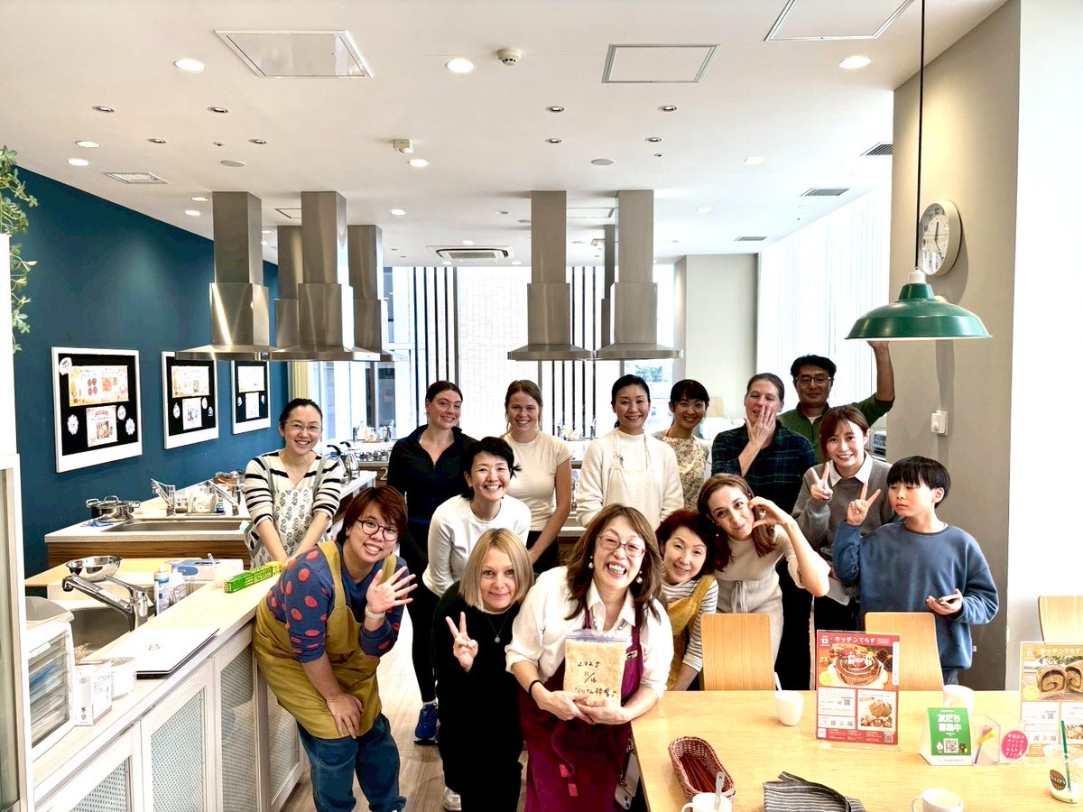goodmaple's tweet image. #GlobalMisoKitchen
Participants from six countries came together to experience Japanese fermentation culture through miso making.

A small act of making miso quietly becomes a bridge connecting Japan and the world.

#Fermentation #CulturalExchange #JapanKojiCultureAssociation