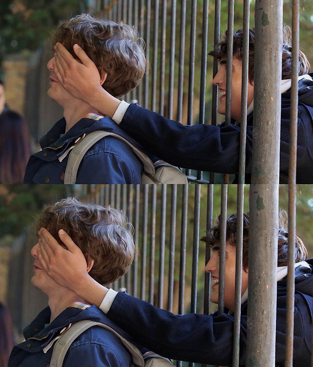 TTWL0VEGOES_'s tweet image. quella scuola mi è molto familiare…
#unprofessore3