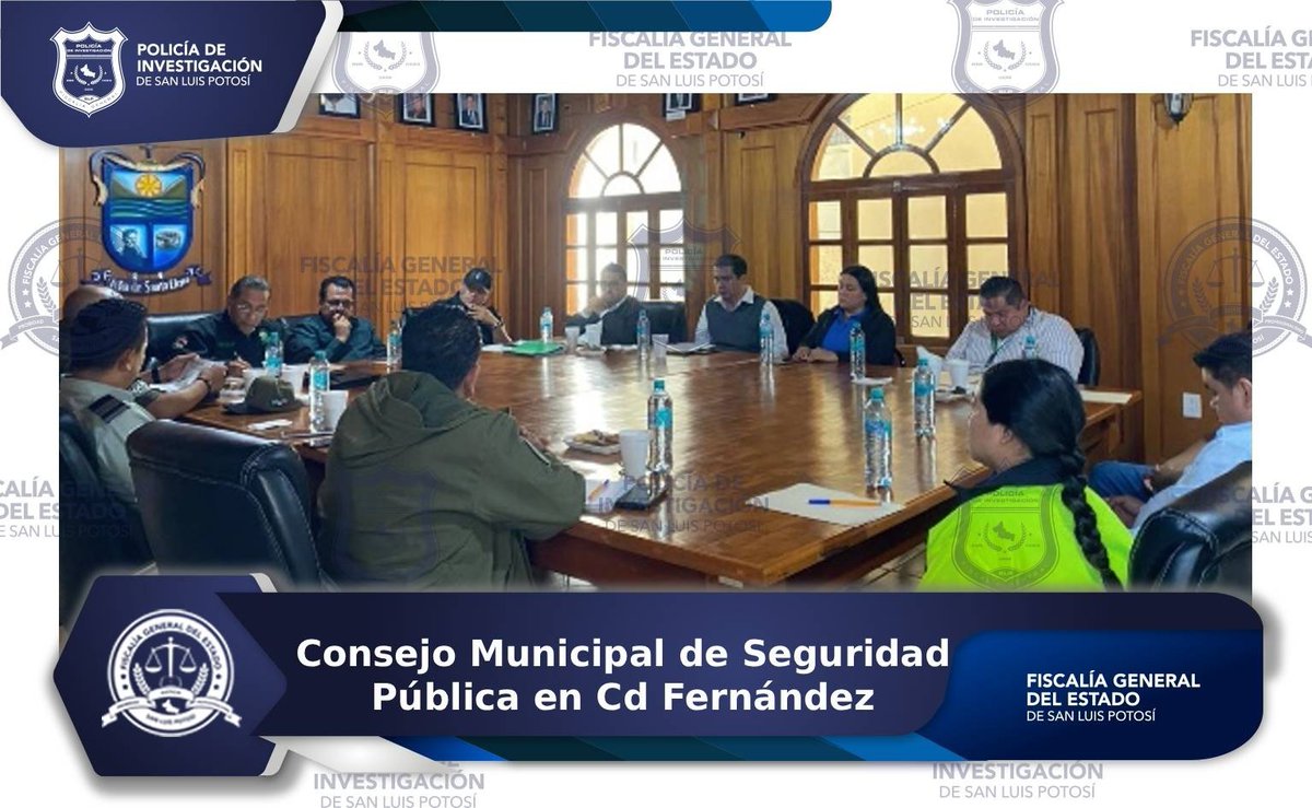 FiscaliaSLP's tweet image. #FGESLP | FGESLP Fiscalía reafirma colaboración interinstitucional en consejos municipales de la zona media.
Más información: shre.ink/qwdU