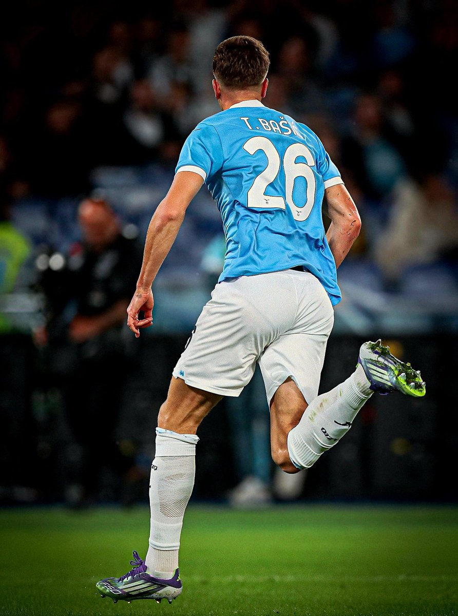 Lazio_Land's tweet image. Il Messaggero claims that Maurizio #Sarri has mentioned the players he wants to see renewed to Fabiani &amp;amp; Lotito and among them is Toma #Basic.  But this can&apos;t include a pay raise. #Lazio