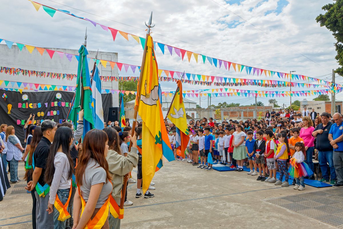 MuniBerazategui's tweet image. Ayer, jueves 20/11, la Escuela Primaria N° 28 &quot;Islas Malvinas&quot; festejó su 60° aniversario. ¡Felicitaciones a toda la comunidad educativa! ¡Les deseamos muchos años más!
#Berazategui #BerazateguiCorazónDeZonaSur