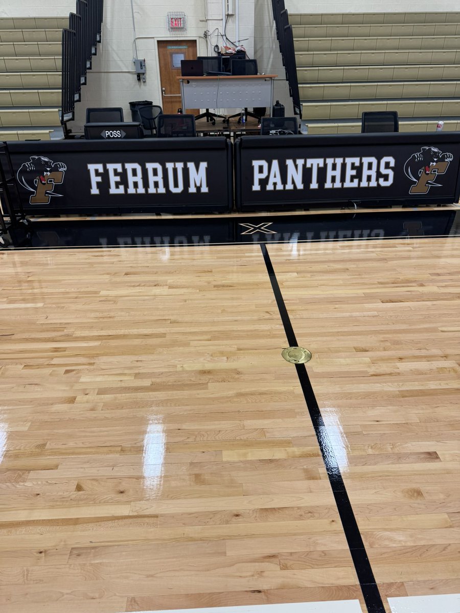 BaeeballBball1's tweet image. We are here 
Let&apos;s Work