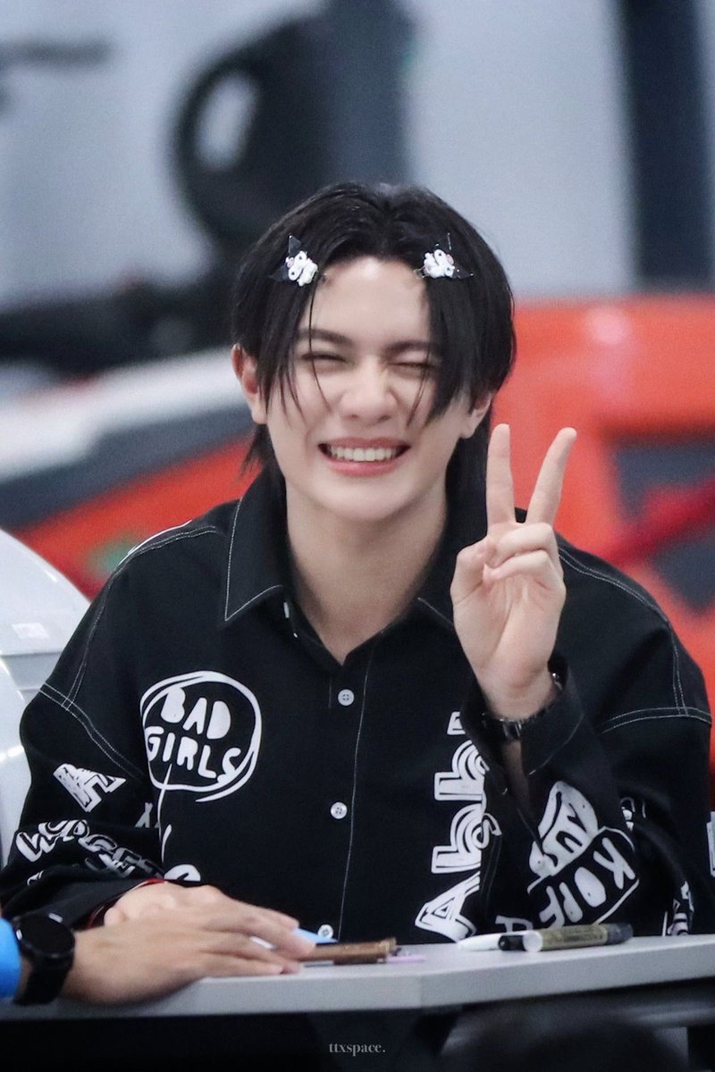 LYSTFKHAO's tweet image. all good boys                        but bad boys
go to                                        bring heaven
heaven                                    to you