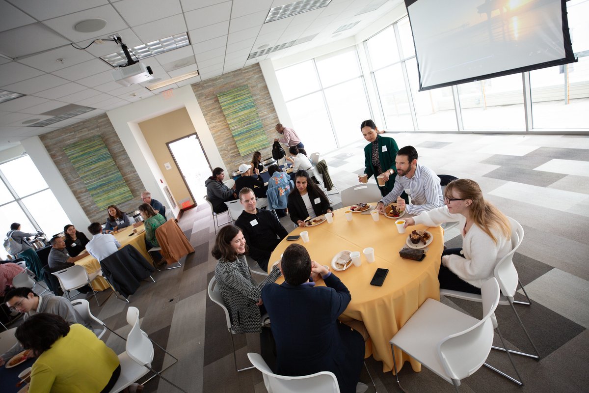 GPS_UCSD's tweet image. GPS alumni were all smiles when they returned to campus for a reunion over Homecoming weekend!  🔱

The event was a memorable celebration of the GPS community and an opportunity for alumni to reconnect with faculty members and former classmates.

Photos: ow.ly/r2m950Xva1s