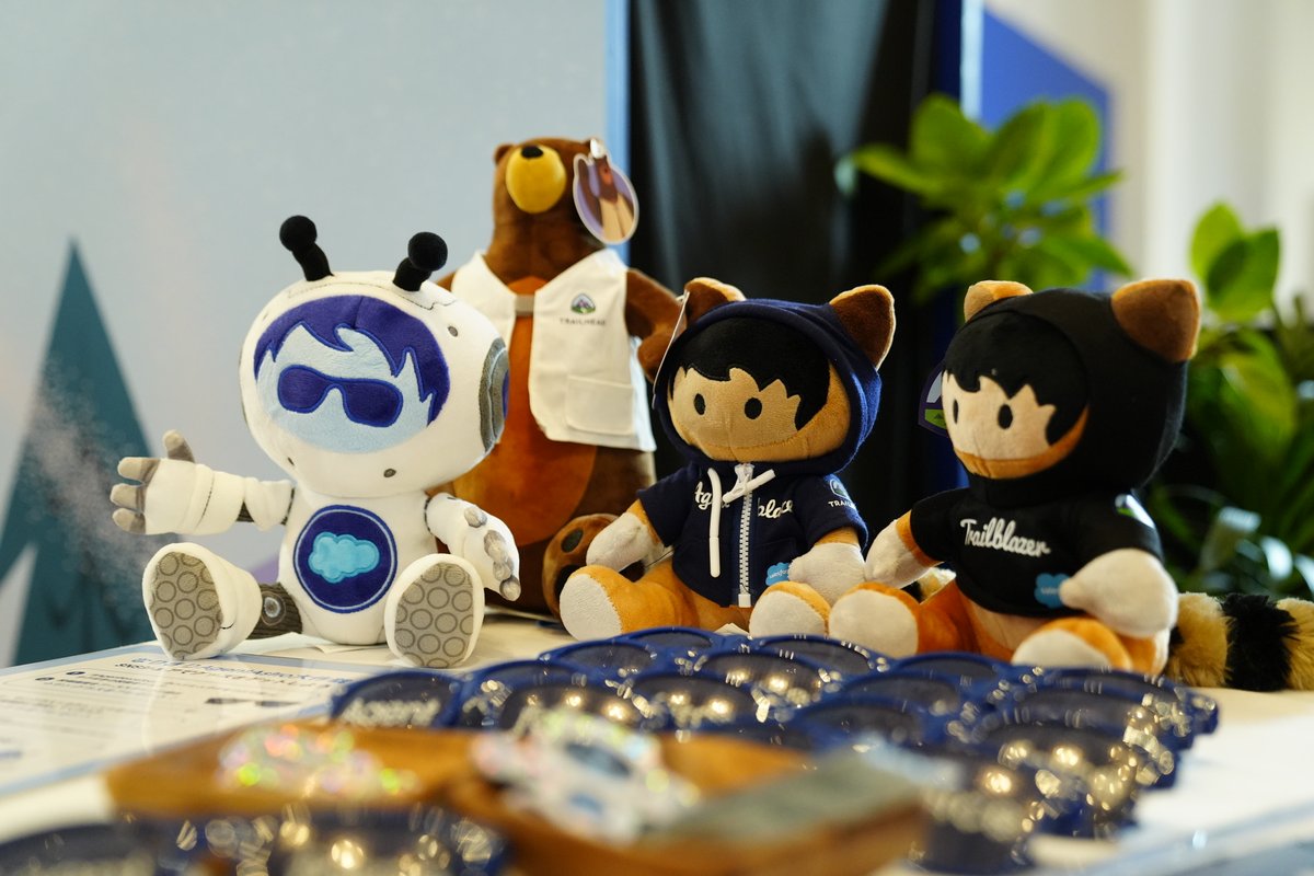 /／
📣 𝗗𝗮𝘆𝟮 このあとスタート！
\＼

🗼𝘼𝙜𝙚𝙣𝙩𝙛𝙤𝙧𝙘𝙚 𝙒𝙤𝙧𝙡𝙙 𝙏𝙤𝙪𝙧 𝙏𝙤𝙠𝙮𝙤🗼

昨日に続き、会場・オンラインの両方からお届け！💙📺

イベントの感想はぜひ
◤ #AgentforceTour ◢ でシェアして
みんなで盛り上がりましょう✨

参加はこちら（無料）👇