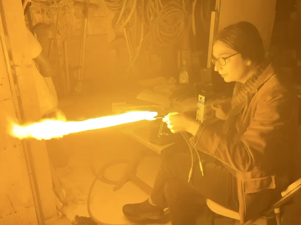 DanielleFong's tweet image. i often describe @lightcellenergy as building portable dyson spheres. harnessing the power of spectrally pure, chemically fueled, man made stars.

and it&apos;s remarkable that within just a few months of starting experiments, we started achieving brightnesses greater than the sun…