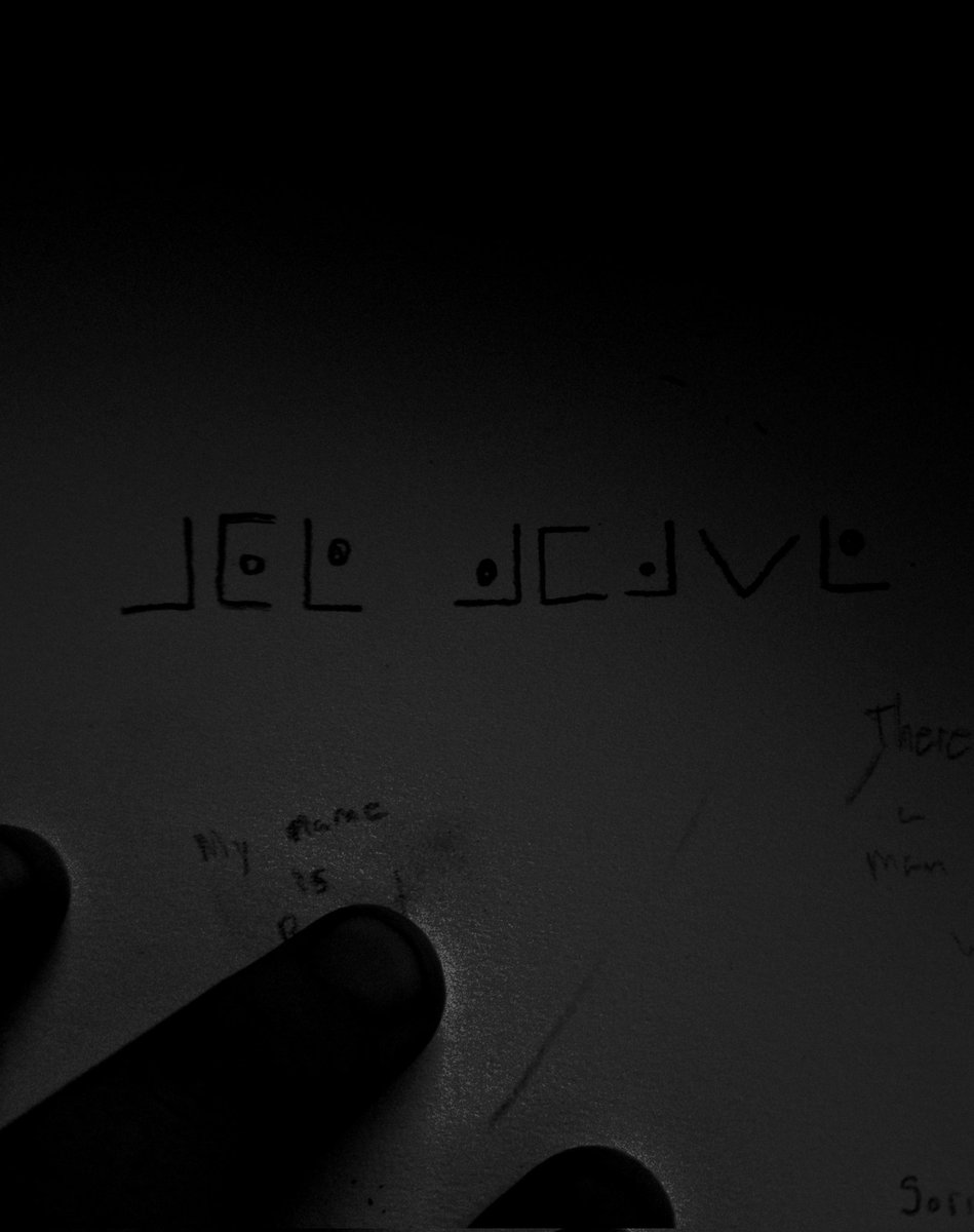 moonie0079's tweet image. 🌲

#horror #secretproject #movie #cryptic #theresamaninthewoods
#riorico #TucsonAz #Nogales