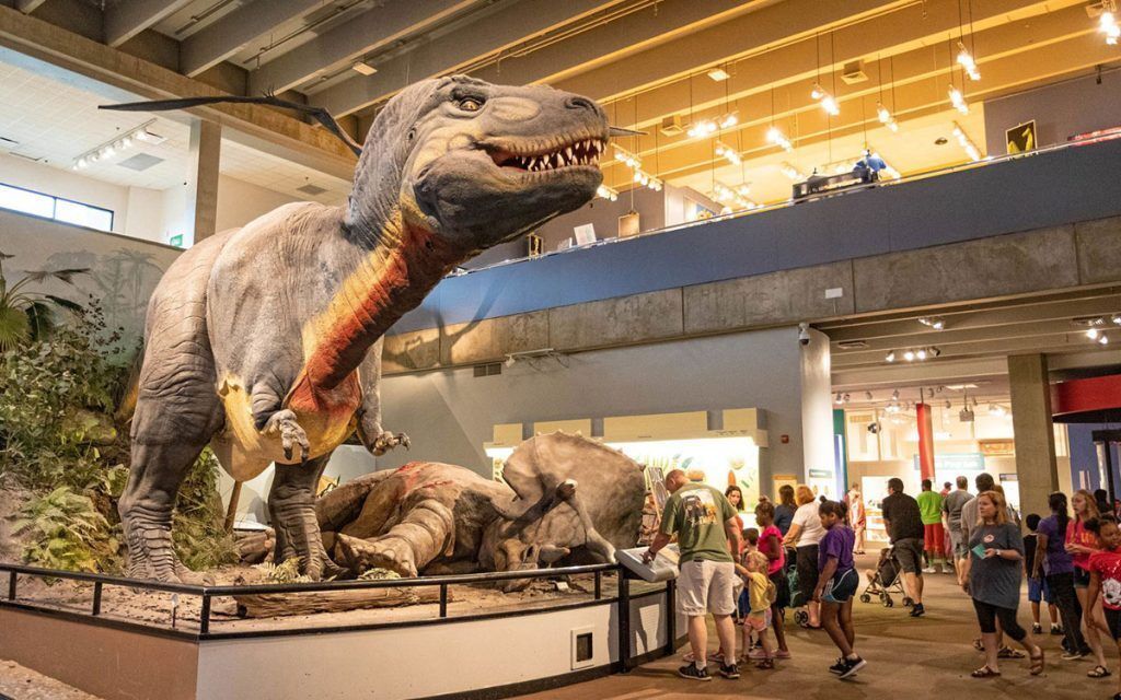 Supercomputing's tweet image. Tonight at the St. Louis Science Center.  🦖 ⚛️ 
Wrap up #SC25 with us at the Technical Program Reception.  
Buses from SC Hotels to the event start at 6:00 PM. 
sc25.supercomputing.org/attend/recepti…