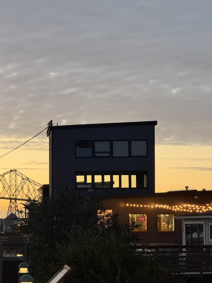 22J_Street's tweet image. 🌇