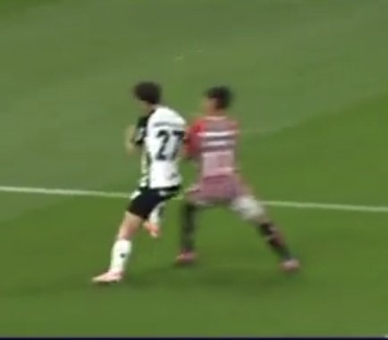 somosaopaulinos's tweet image. Anderson Daronco apitou São Paulo x Corinthians no primeiro turno: não marcou pênalti em Oscar 

Anderson Daronco apita Corinthians x São Paulo segundo turno: marcou pênalti do Ferreirinha