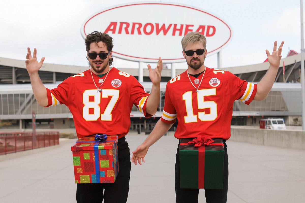 Don't worry #BroncosCountry , #ChiefsKingdom will have your gifts ready for our rematch on Christmas...