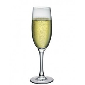 #20N
20 Nov 1975
Once de la mañana
Cualquier bar del barrio de Vallecas.
Entrabas y pedías un café. 
El camarero te lo ponía y, al lado, una copa de cava.
Él no explicaba y el cliente no preguntaba.
No hacía falta.

(Vosotros sois muy jóvenes, pero yo no).