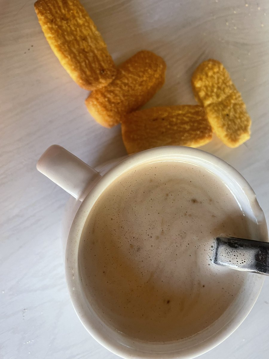 doomedbytheplot's tweet image. Im an old lady I have the taste of an old lady