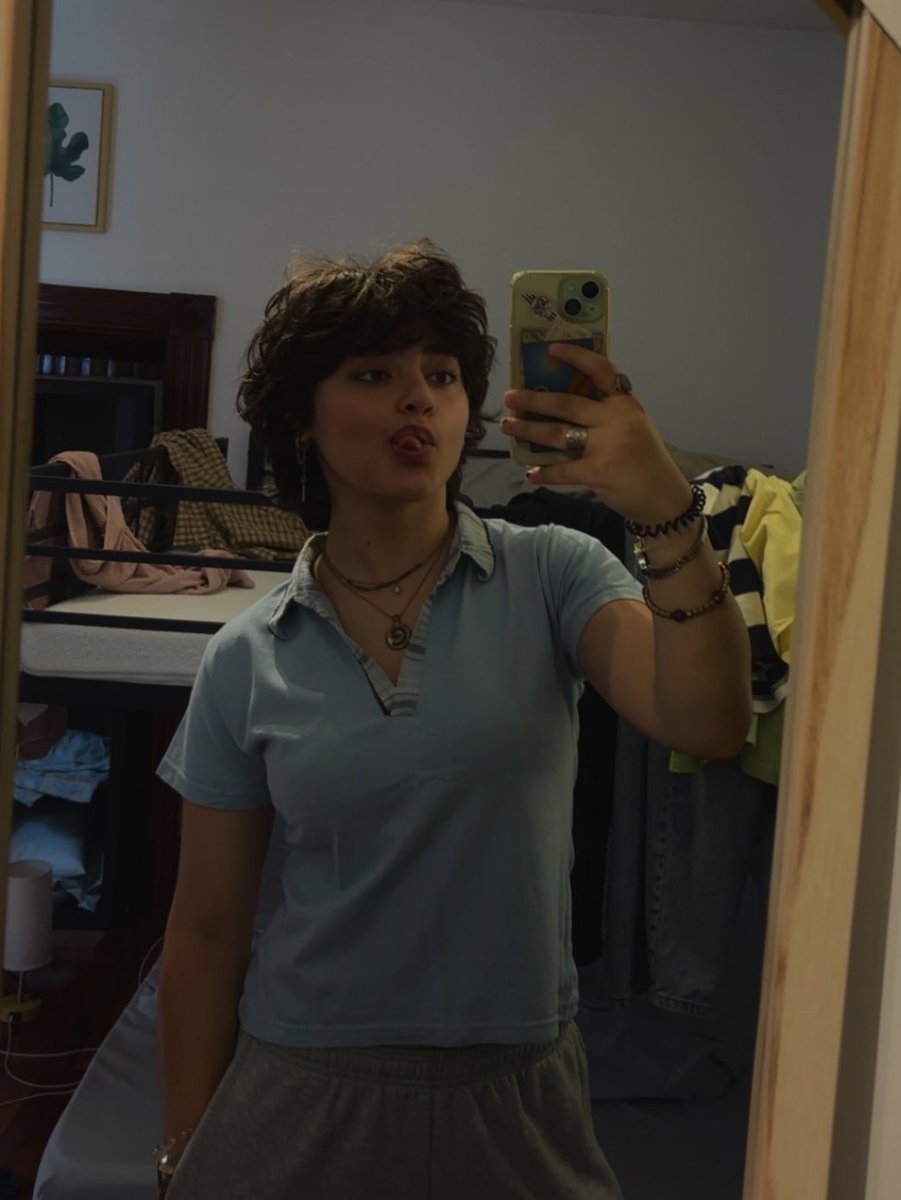 nis¿ ☕️ tweet media