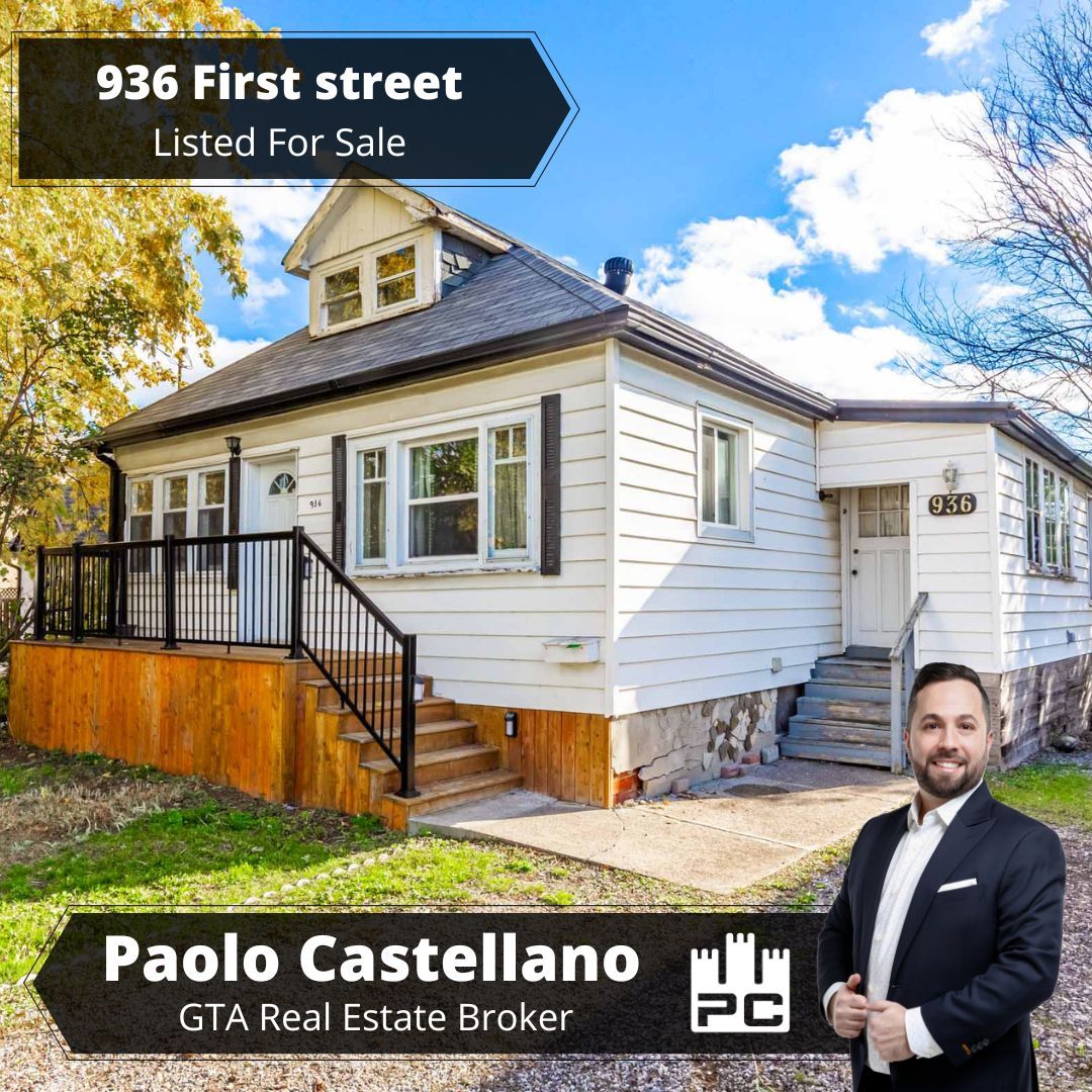 🚨 New Listing Alert 🚨 A rare opportunity in sought-after Lakeview, Mississauga. Opportunities in this location at this price don't come often. Sitting on a 46 x 112ft lot.
.
🛏️ 3
🛀 2
🚗 4
💰 $600,000
.
 #gtarealestatebroker #LakeviewMississauga #InvestmentOpportunity