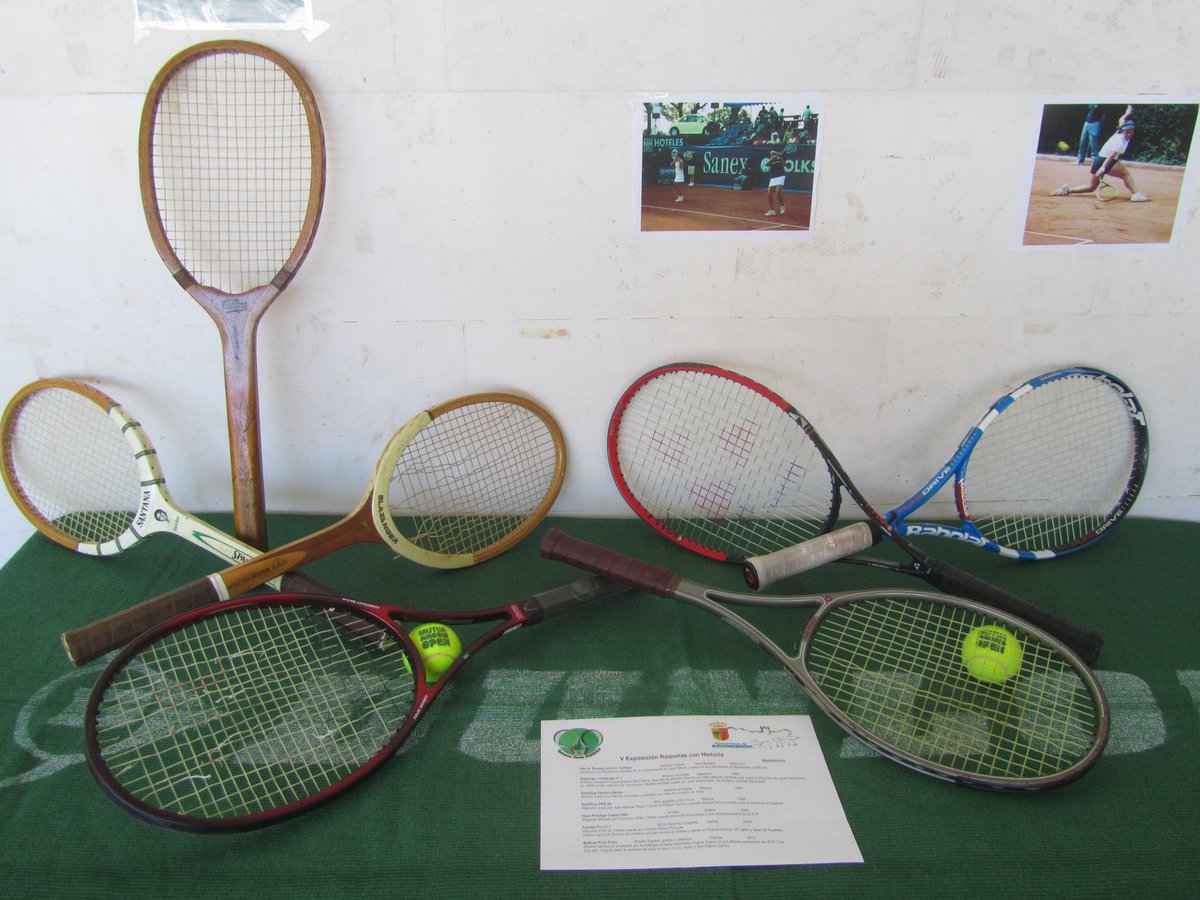 Con motivo del 60º aniversario del Club Mirasierra y celebración 2º torneo mundial de tenis masculino, tendrá lugar la 11º exposición Raquetas con Historia

Sábado 29 de noviembre de 11 a 21 hs

Evento promovido por Club de Prensa K y K, lucirá imagen de España se Mueve y AMAIF.