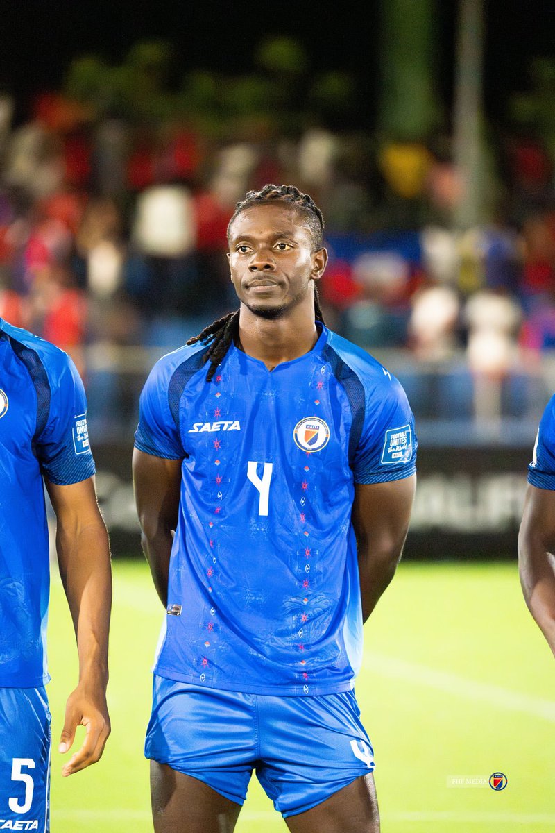 AdeRicardo4's tweet image. Se moun ki pa janm abandone ki reyalize rèv 🇭🇹💪🏿
Nou vle jwe devan pèp cheri nou an nan stade sylvio cator avan nou ale nan mondyal .
#ouvèpeyia