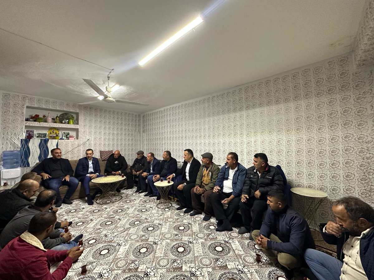 akserhanbaskan's tweet image. 📍 Helvacıoğlu mahallesi , 
Mahalle  yönetim kurulu toplantısı

“Mahalle başkanımız ve yönetim kurulu üyelerimizle gerçekleştirdiğimiz toplantıda çalışmalarımızı değerlendirdik.
Tüm mahallelerimiz için kararlılıkla çalışmaya devam ediyoruz.”

#mahalle #teskilat #birliktegucluyuz