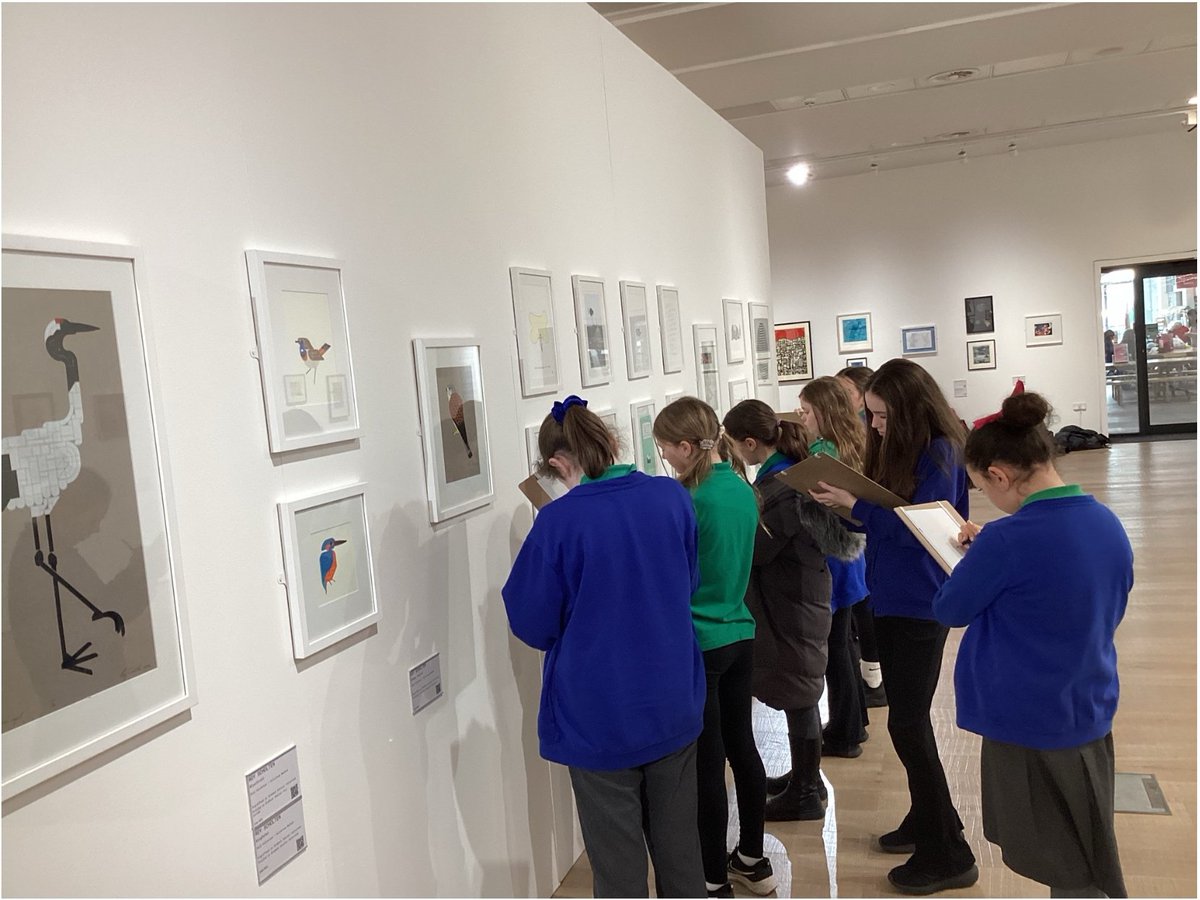 YsgolAcrefair's tweet image. Year 6 had a lovely day at @TyPawb today. They completed a workshop linked to the Print International exhibition on display there. They used the prints as inspiration to create their own propaganda prints linked to their &quot;Peace,  Justice and Strong Institutions&quot; topic.