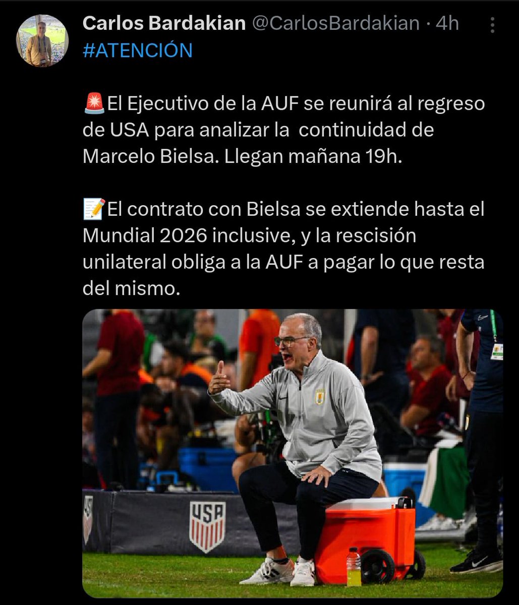 Creo que <a href="/CarlosBardakian/">Carlos Bardakian</a> tiene otra información...

Bah, a menos que Bielsa cobre casi dos millones por mes...

Pónganse de acuerdo entre ustedes periodistas...