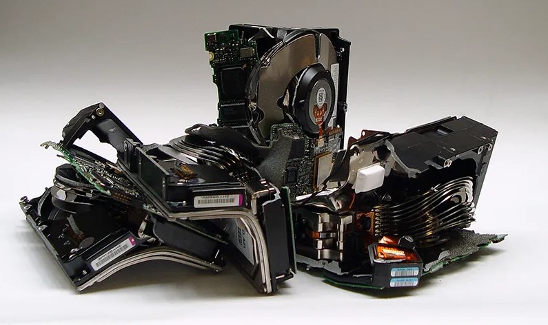 DataSecurityInc's tweet image. When a file is truly sanitized, it’s not hidden or altered—it’s permanently erased. Our latest blog explains what sanitization actually means, how NIST and the NSA define it, and why secure end-of-life handling is essential for every organization.
bit.ly/4oQBQqP