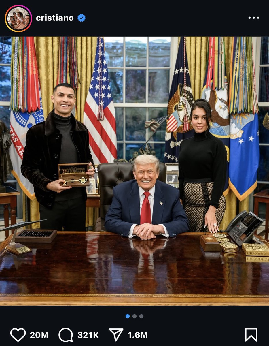 𝐍𝐢𝐤𝐨𝐥𝐚𝐬🏖️ tweet media