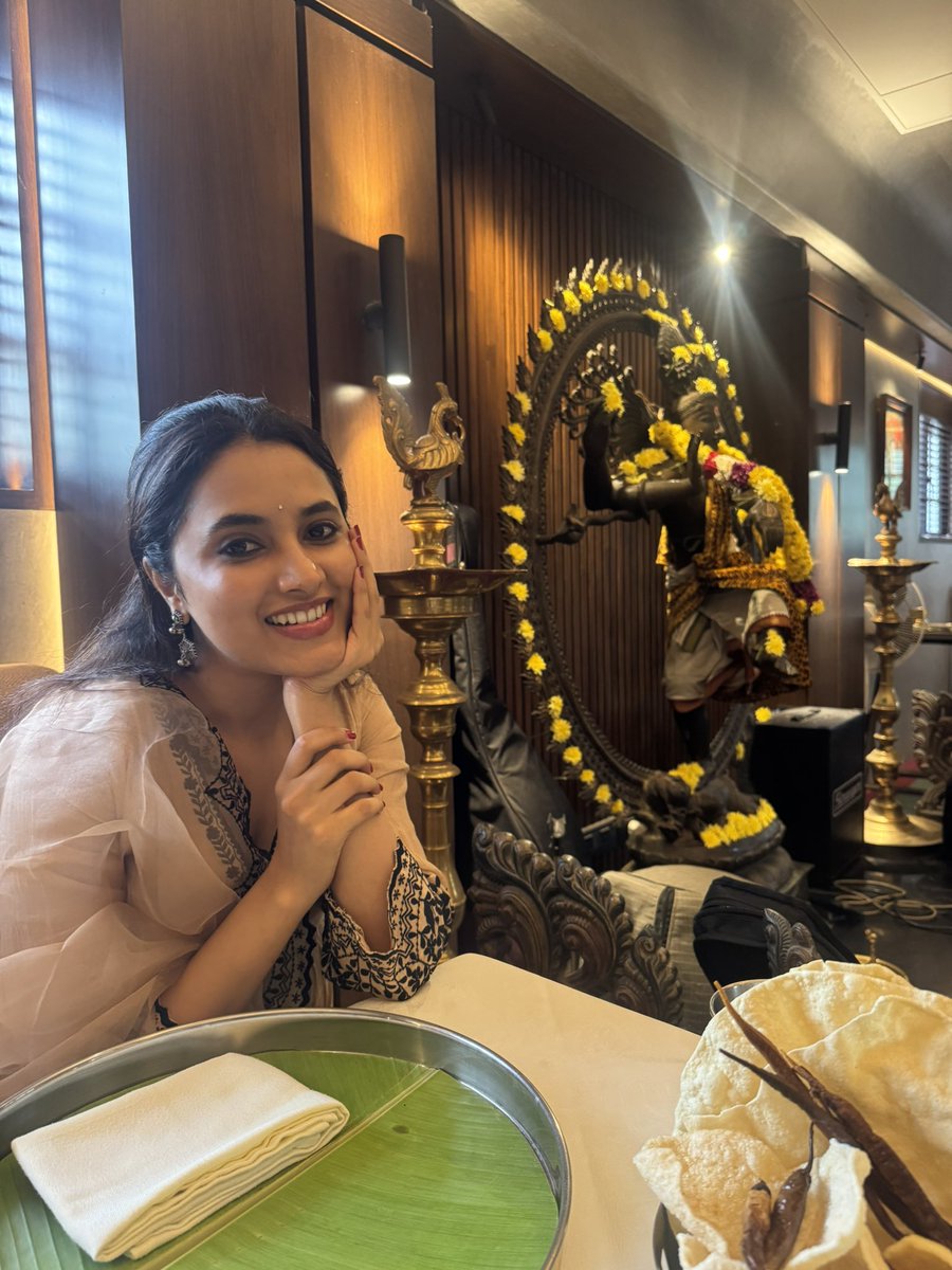 priyankaamohan's tweet image. Grateful for today and everyday. Thank you all for your love and kind wishes ♥️🙏🏼