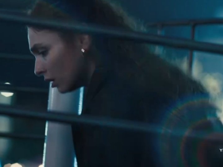 girlwithseaname's tweet image. #veliaht #timhan
Using felek to send her message &quot;trust me&quot; 🥺