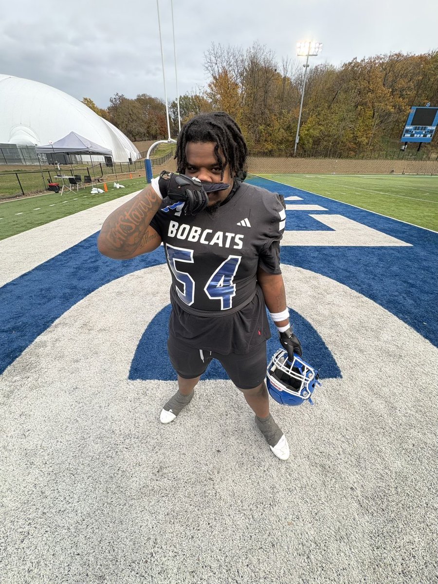 MoneiWay's tweet image. Blessed 🫶🏽🦈
#SecondTeamAllConference