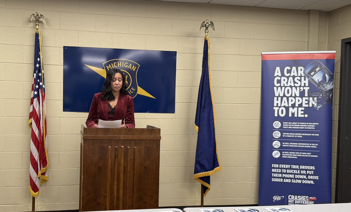 MSPFirstDist's tweet image. This Thanksgiving holiday the MSP is proud to partner with AAA to help remind drivers to keep our roadways safe this Thanksgiving holiday. On Wednesday, November 19, a media event was held at the MSP First District Headquarters to highlight the dangers of driving while impaired…